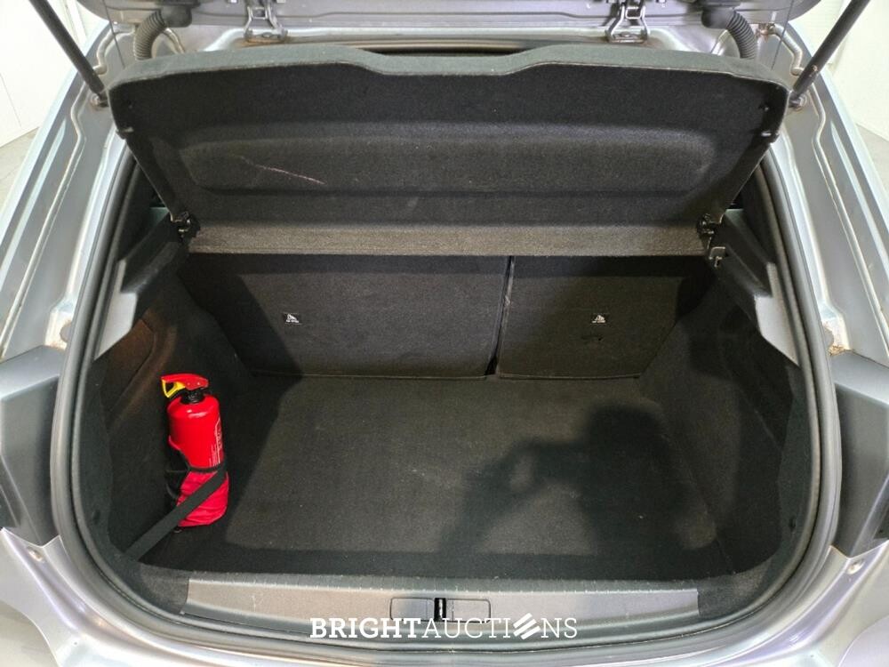 Peugeot 208 Blue Lease Allure 1.2 PureTech 101pk 2019, R-206-FG