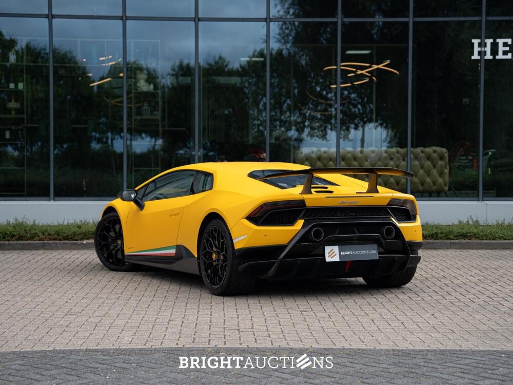Lamborghini Huracán Performante LP640-4 5,2 V10 639 pk 2018, HFP-45-B