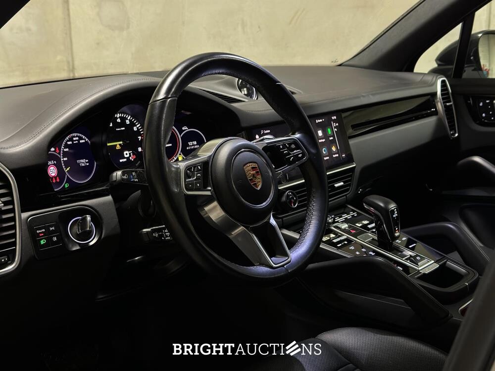 Porsche Cayenne 3.0 E-Hybrid Platinum Edition 462pk 2022, X-844-ZG