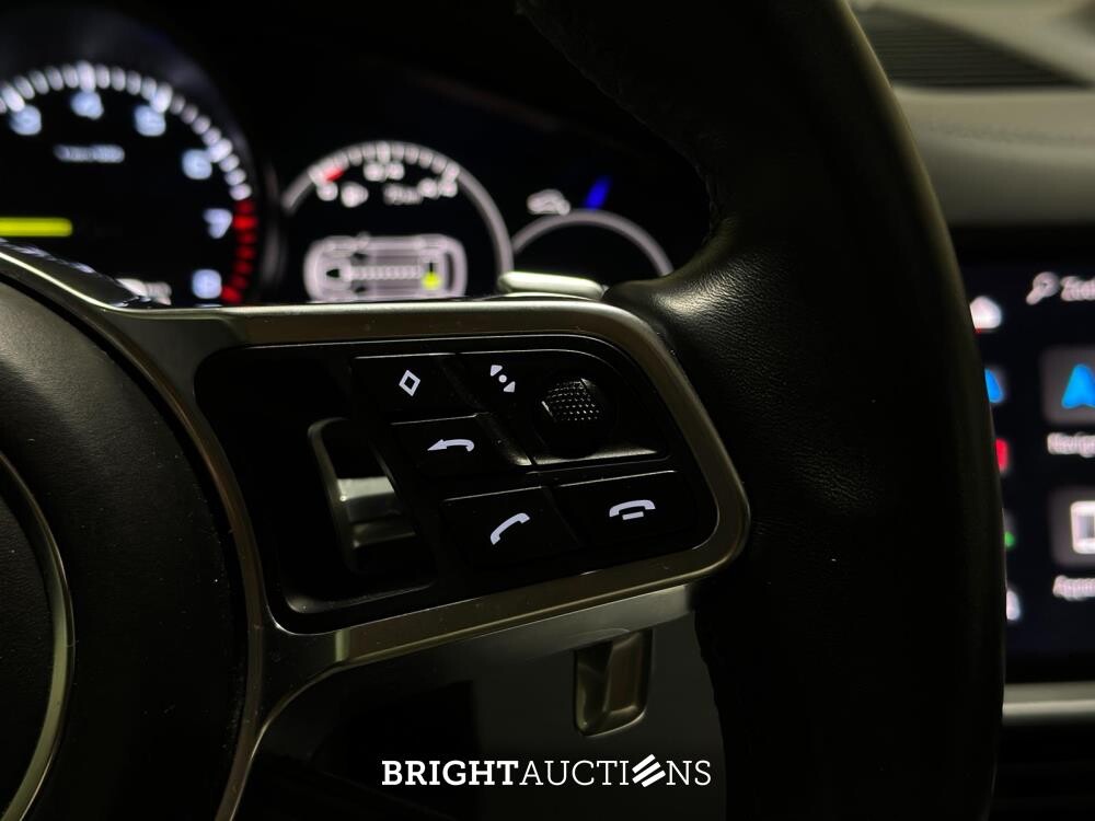 Porsche Cayenne 3.0 E-Hybrid Platinum Edition 462pk 2022, X-844-ZG