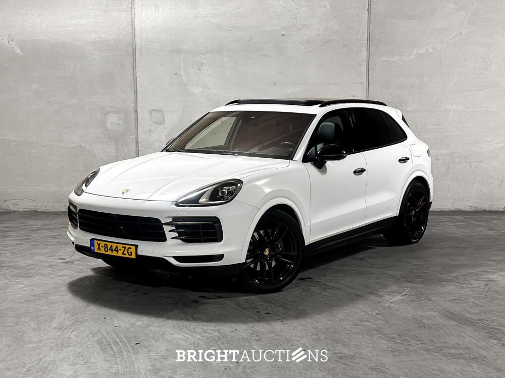 Porsche Cayenne 3.0 E-Hybrid Platinum Edition 462pk 2022, X-844-ZG