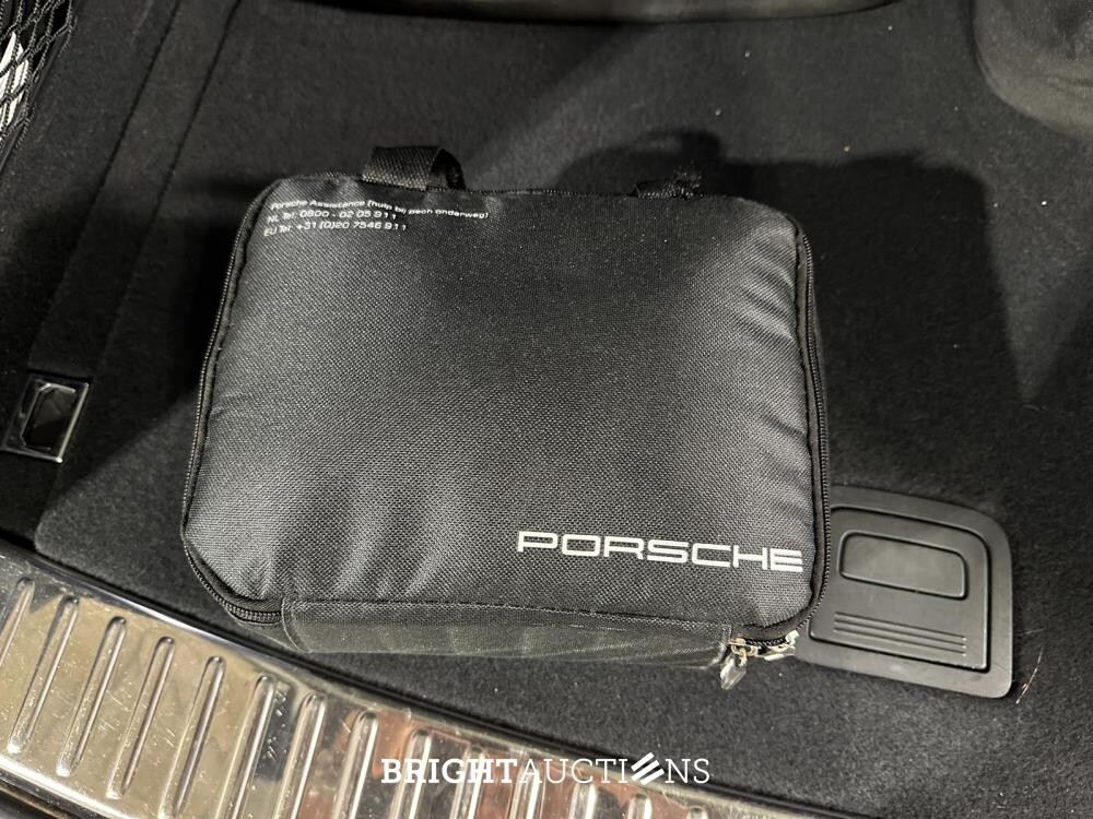 Porsche Cayenne 3.0 E-Hybrid Platinum Edition 462pk 2022, X-844-ZG