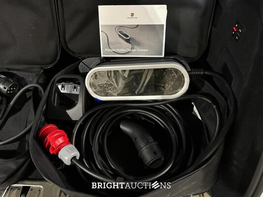 Porsche Cayenne 3.0 E-Hybrid Platinum Edition 462pk 2022, X-844-ZG