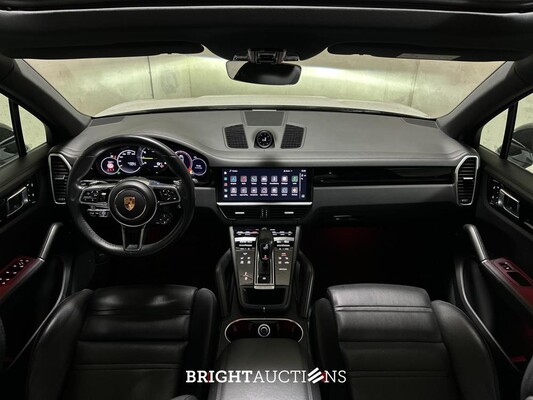 Porsche Cayenne 3.0 E-Hybrid Platinum Edition 462pk 2022, X-844-ZG