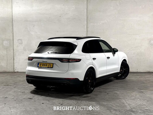 Porsche Cayenne 3.0 E-Hybrid Platinum Edition 462pk 2022, X-844-ZG