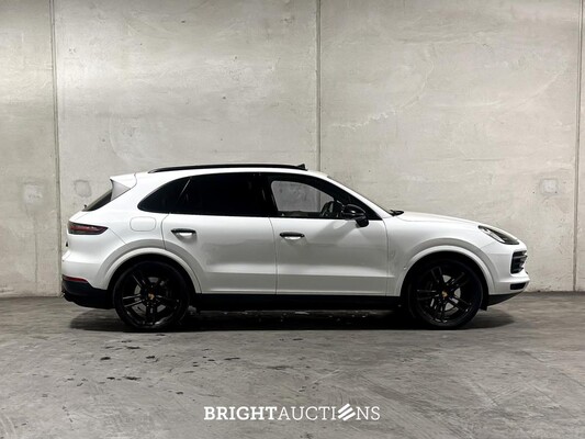 Porsche Cayenne 3.0 E-Hybrid Platinum Edition 462pk 2022, X-844-ZG