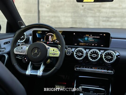 Mercedes-Benz CLA45s 4Matic+ Premium Plus CLA-klasse 421pk 2020, NL-Kenteken