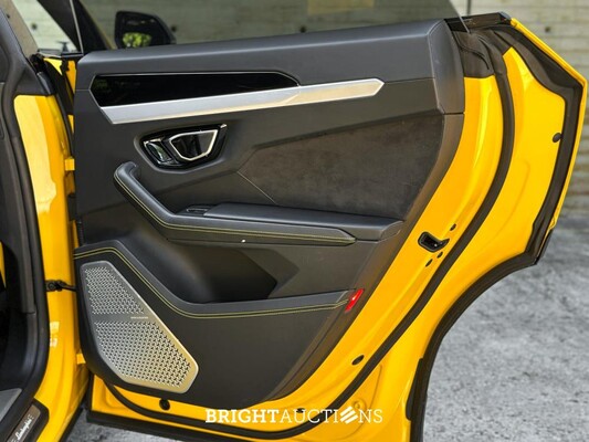 Lamborghini Urus 4.0 V8 650pk 2019 (Origineel-NL), NL-Kenteken
