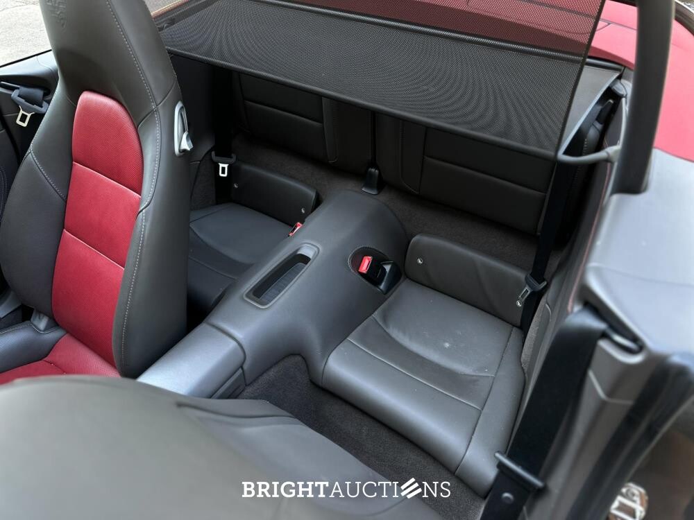 Porsche 911 Turbo S Cabriolet 991 3.8 6-cilinder Cabrio 560pk 2014 (Origineel-NL), NL-kenteken