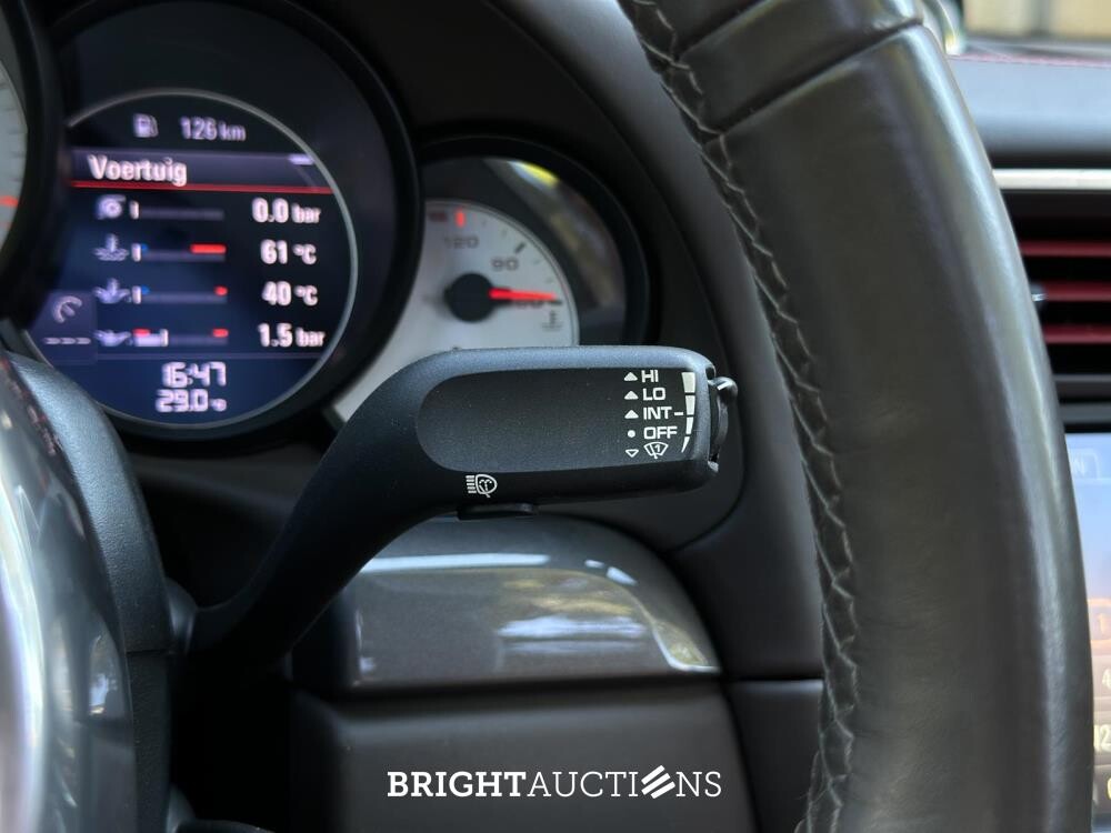 Porsche 911 Turbo S Cabriolet 991 3.8 6-cilinder Cabrio 560pk 2014 (Origineel-NL), NL-kenteken