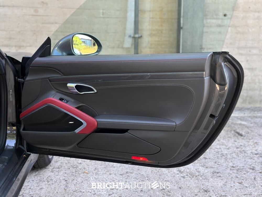 Porsche 911 Turbo S Cabriolet 991 3.8 6-cilinder Cabrio 560pk 2014 (Origineel-NL), NL-kenteken
