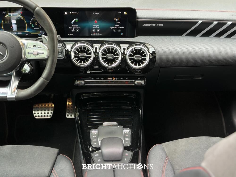 Mercedes-Benz CLA45 AMG Shooting Brake 4MATIC+ Premium Plus CLA-klasse 387pk 2022, NL-Kenteken