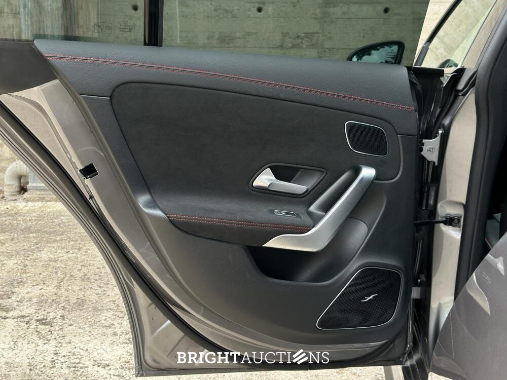 Mercedes-Benz CLA45 AMG Shooting Brake 4MATIC+ Premium Plus CLA-klasse 387pk 2022 (BTW 21%), NL-Kenteken