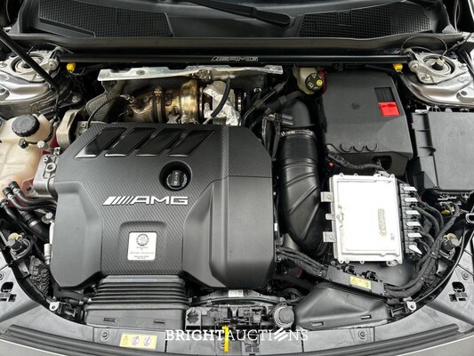 Mercedes-Benz CLA45 AMG Shooting Brake 4MATIC+ Premium Plus CLA-klasse 387pk 2022 (BTW 21%), NL-Kenteken