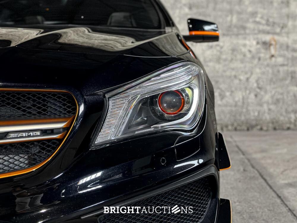 Mercedes-Benz CLA45 4Matic OrangeArt Edition CLA-klasse 360pk 2015, NL-Kenteken