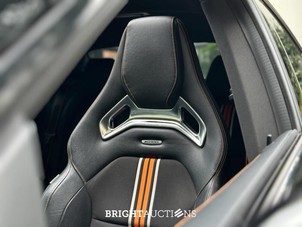 Mercedes-Benz CLA45 4Matic OrangeArt Edition CLA-klasse 360pk 2015, NL-Kenteken