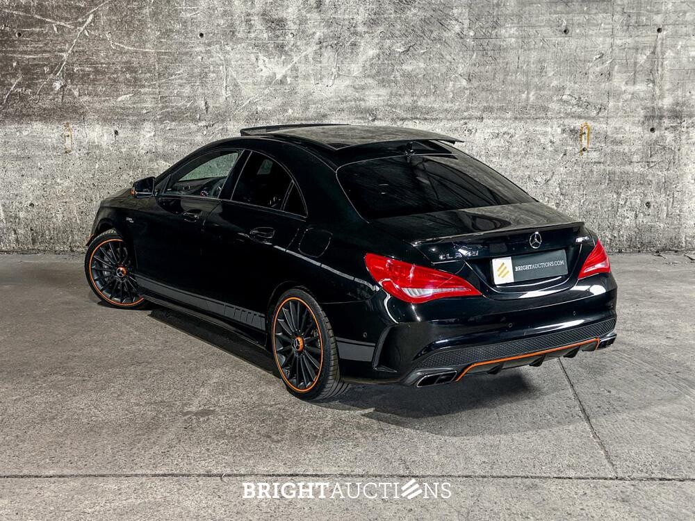 Mercedes-Benz CLA45 4Matic OrangeArt Edition CLA-klasse 360pk 2015, NL-Kenteken