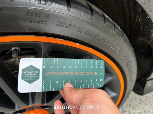 Mercedes-Benz CLA45 4Matic OrangeArt Edition CLA-klasse 360pk 2015, NL-Kenteken
