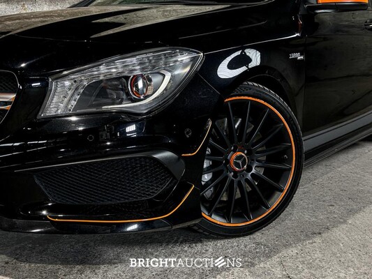 Mercedes-Benz CLA45 4Matic OrangeArt Edition CLA-klasse 360pk 2015, NL-Kenteken