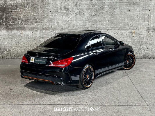 Mercedes-Benz CLA45 4Matic OrangeArt Edition CLA-klasse 360pk 2015, NL-Kenteken