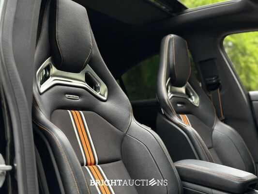 Mercedes-Benz CLA45 4Matic OrangeArt Edition CLA-klasse 360pk 2015, NL-Kenteken