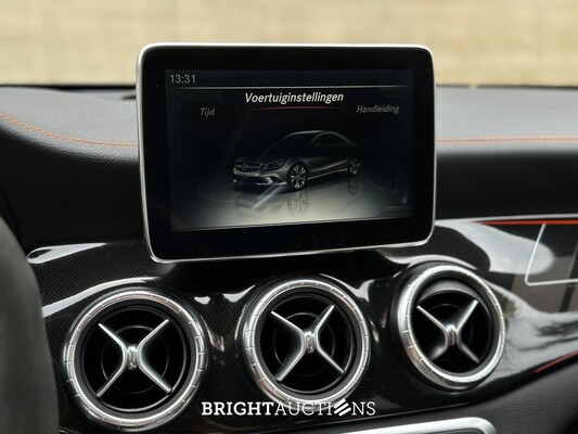 Mercedes-Benz CLA45 4Matic OrangeArt Edition CLA-klasse 360pk 2015, NL-Kenteken
