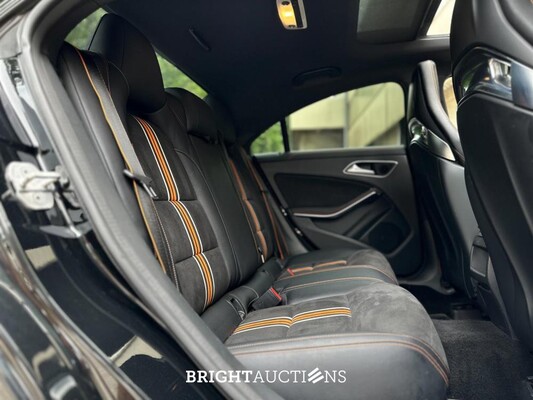 Mercedes-Benz CLA45 4Matic OrangeArt Edition CLA-klasse 360pk 2015, NL-Kenteken