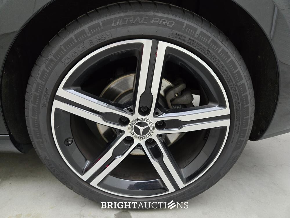 Mercedes-Benz CLA180 Shooting Brake Luxury Line 136pk 2023 (Origineel-NL) CLA-Klasse, S-772-XJ