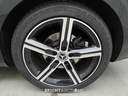 Mercedes-Benz CLA180 Shooting Brake Luxury Line 136pk 2023 (Origineel-NL) CLA-Klasse, S-772-XJ