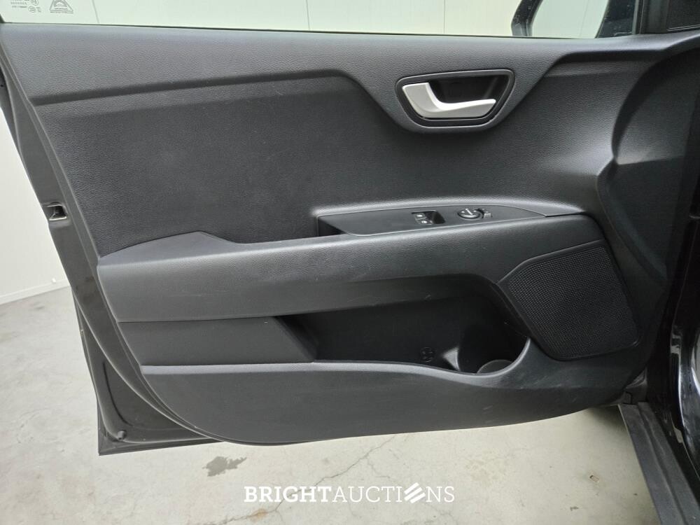 Kia Stonic MHEV ComfortLine 1.0 T-GDi 101pk 2021 (Origineel-NL), L-838-KP