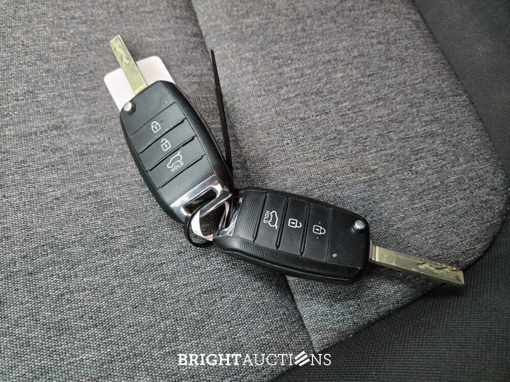 Kia Stonic MHEV ComfortLine 1.0 T-GDi 101pk 2021 (Origineel-NL), L-838-KP