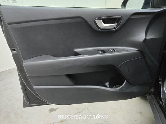 Kia Stonic MHEV ComfortLine 1.0 T-GDi 101pk 2021 (Origineel-NL), L-838-KP
