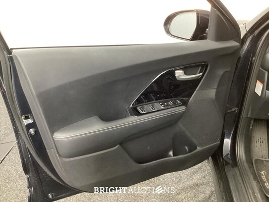 Kia Niro e- DynamicLine 39 kWh 136pk 2021 (Origineel-NL), L-297-DB