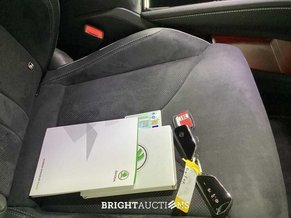 Škoda Enyaq iV 80 Sportline 204pk 2022 (Origineel-NL), R-294-BK