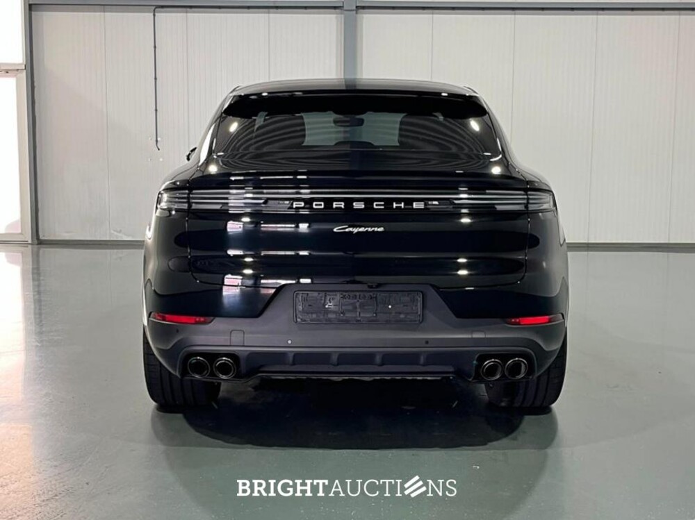 Porsche Cayenne Coupe E-Hybrid Sport Chrono Lucht Inno Drive MY24 NW Model 3.0 470pk 2023, MHA787E