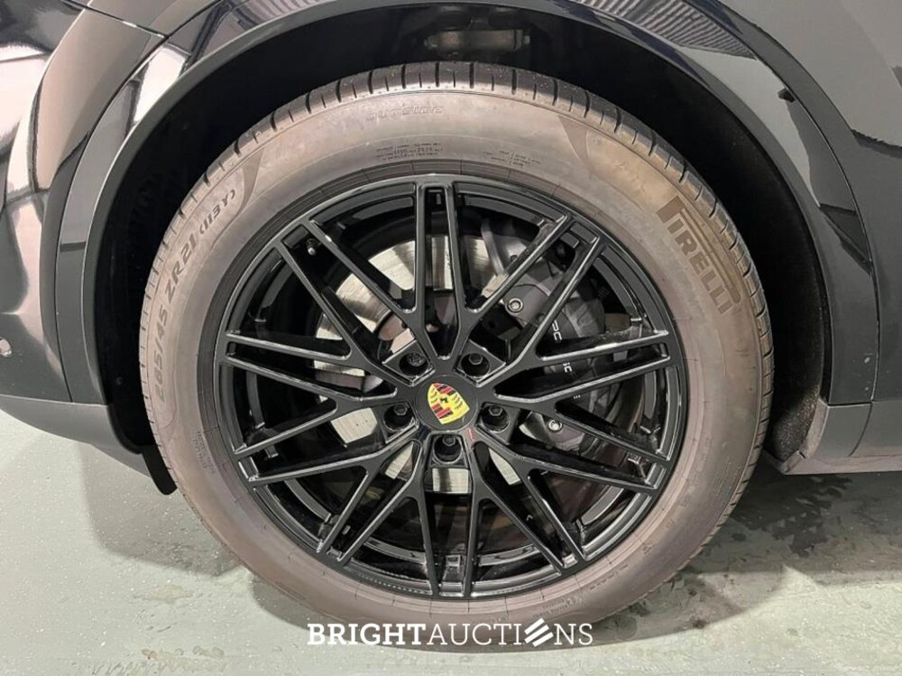 Porsche Cayenne Coupe E-Hybrid Sport Chrono Lucht Inno Drive MY24 NW Model 3.0 470pk 2023, MHA787E