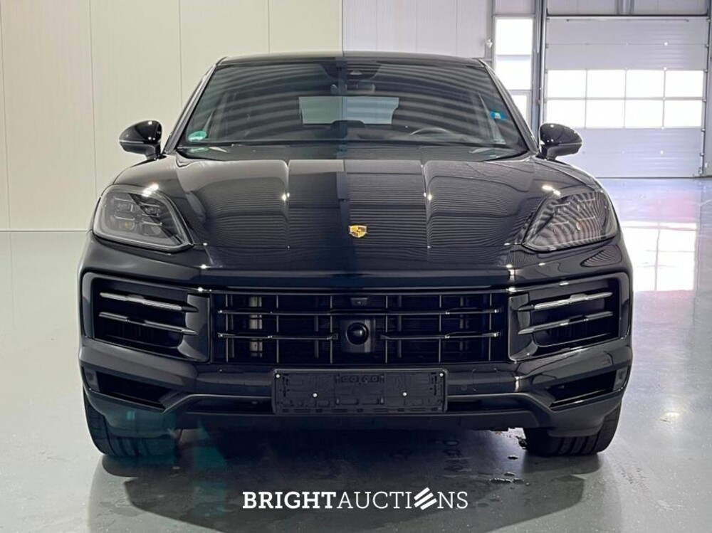 Porsche Cayenne Coupe E-Hybrid Sport Chrono Lucht Inno Drive MY24 NW Model 3.0 470pk 2023, MHA787E