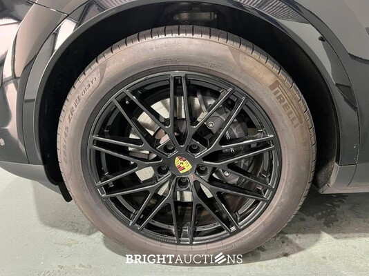 Porsche Cayenne Coupe E-Hybrid Sport Chrono Lucht Inno Drive MY24 NW Model 3.0 470pk 2023, MHA787E
