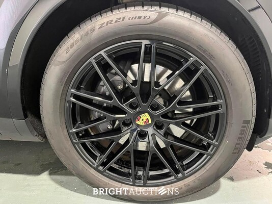 Porsche Cayenne Coupe E-Hybrid Sport Chrono Lucht Inno Drive MY24 NW Model 3.0 470pk 2023, MHA787E