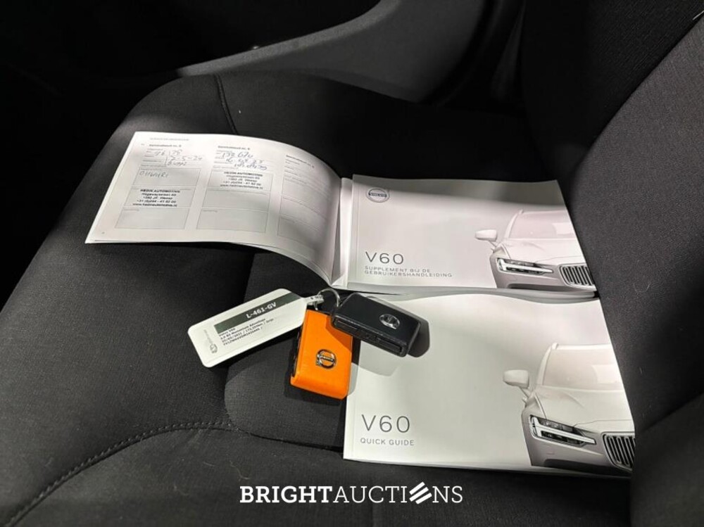 Volvo V60 B3 Momentum Advantage 2.0 163pk 2021 (Origineel-NL), L-461-GV