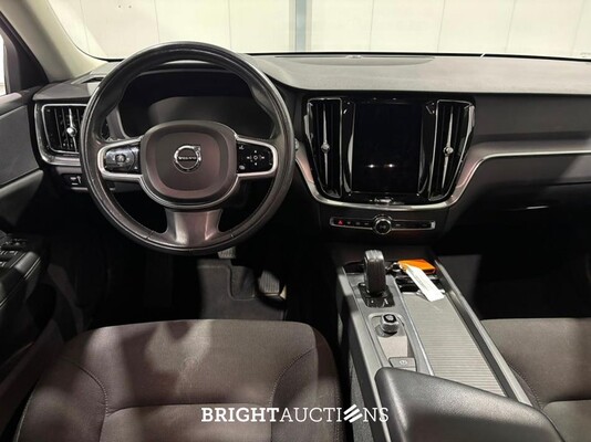 Volvo V60 B3 Momentum Advantage 2.0 163pk 2021 (Origineel-NL), L-461-GV
