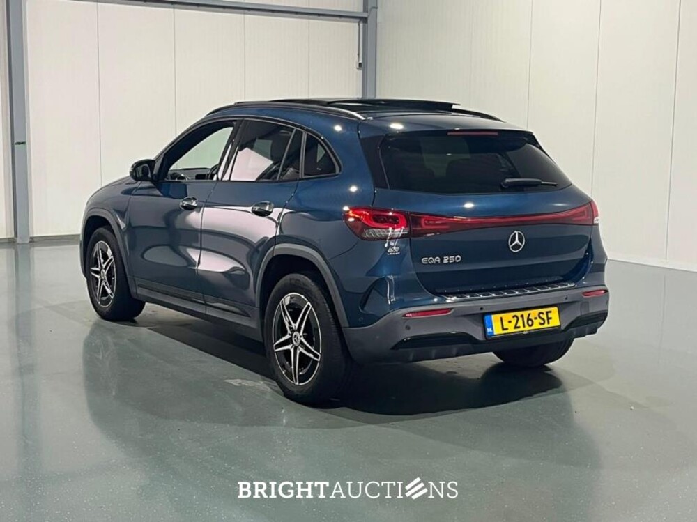 Mercedes-Benz EQA 25067 Business Solution AMG 67 kWh 190pk 2021 (Origineel-NL) EQA-Klasse, L-216-SF