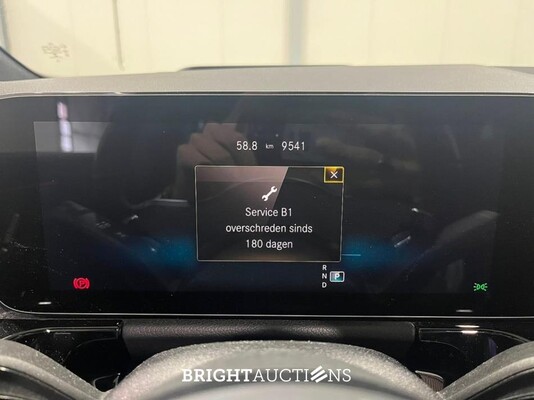 Mercedes-Benz EQA 25067 Business Solution AMG 67 kWh 190pk 2021 (Origineel-NL) EQA-Klasse, L-216-SF