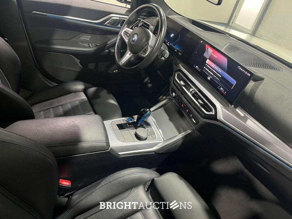 BMW i4 eDrive40 High Executive M-pakket 84 kWh 340pk 2022 (Origineel-NL), S-596-BD