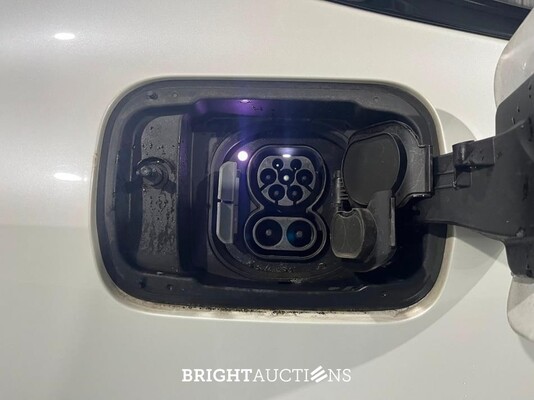 BMW i4 eDrive40 High Executive M-pakket 84 kWh 340pk 2022 (Origineel-NL), S-596-BD