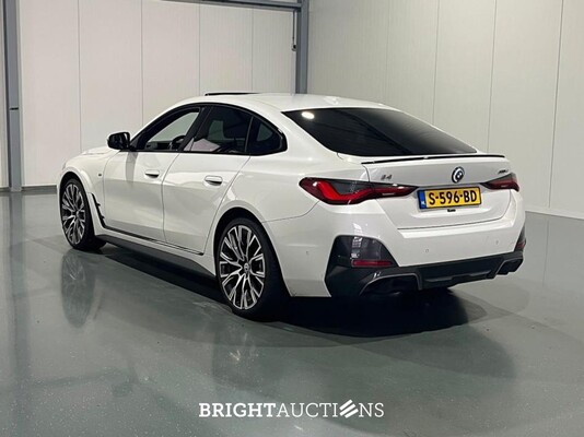 BMW i4 eDrive40 High Executive M-pakket 84 kWh 340pk 2022 (Origineel-NL), S-596-BD