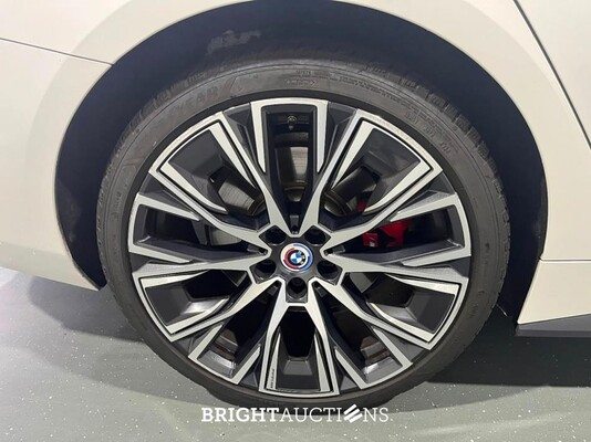 BMW i4 eDrive40 High Executive M-pakket 84 kWh 340pk 2022 (Origineel-NL), S-596-BD
