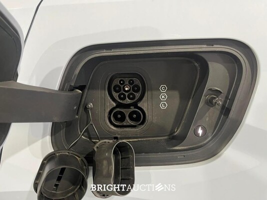 Volvo EX30 Single Motor Extended Range Plus 69 kWh 272pk 2024 (Origineel-NL), GHS-95-P