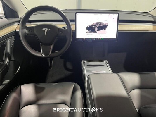 Tesla Model 3 Standard RWD Plus AMD Ryzen 60 kWh 238pk 2023 (Origineel-NL), S-631-SL