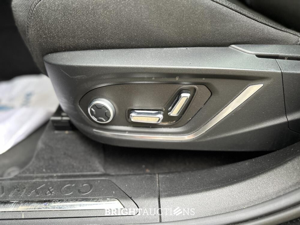 Lynk & Co 01 PHEV 7DCTH 132kw 261pk 2023